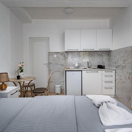 Apartmani Kaan Podgorica Esterno foto