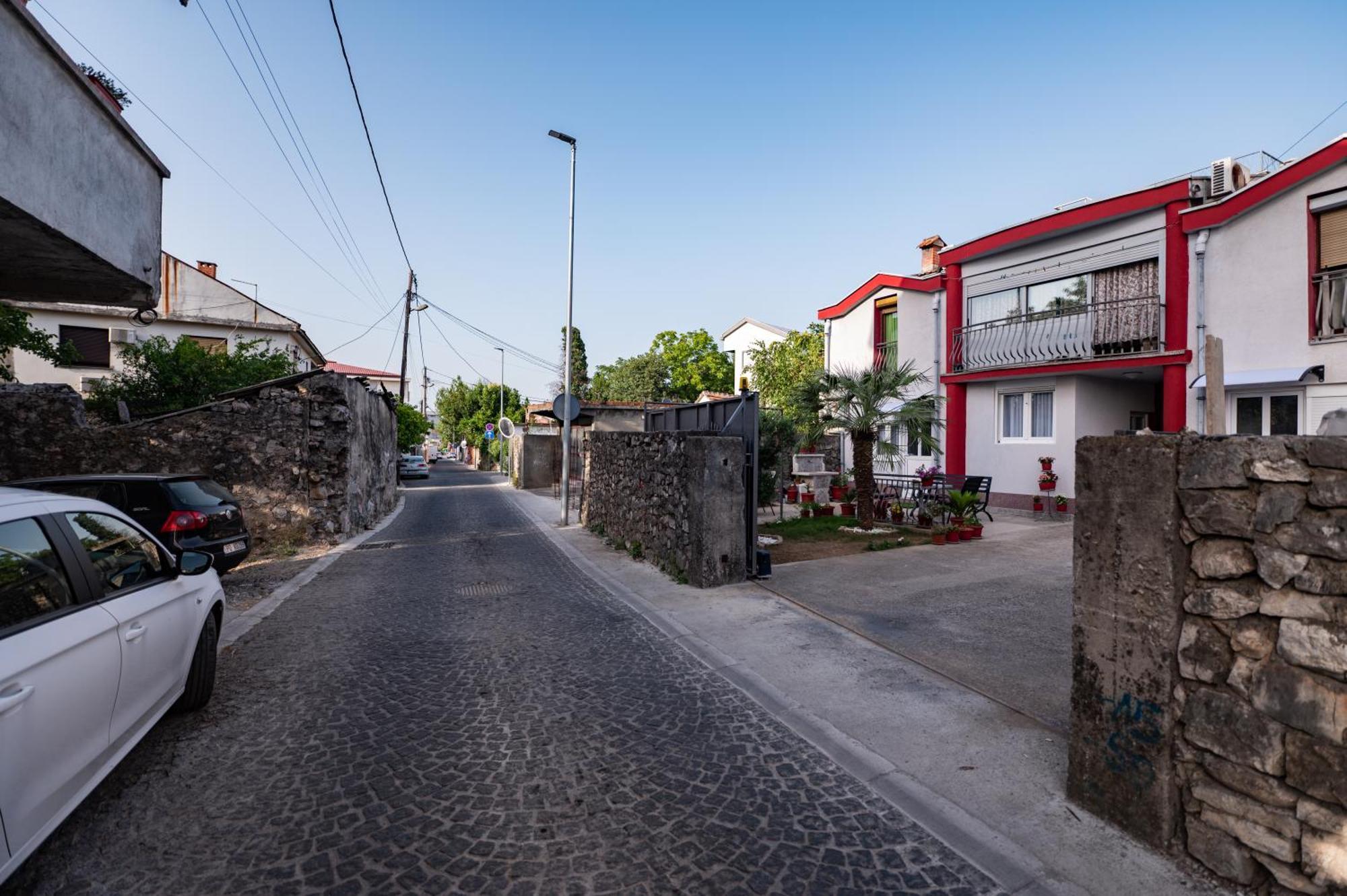 Apartmani Kaan Podgorica Esterno foto