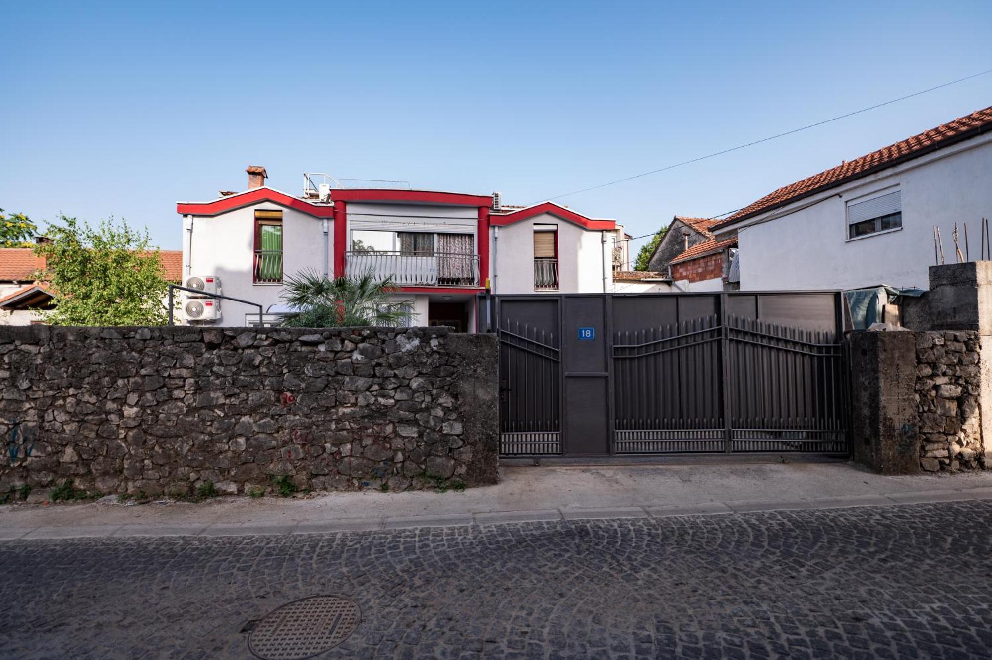 Apartmani Kaan Podgorica Esterno foto