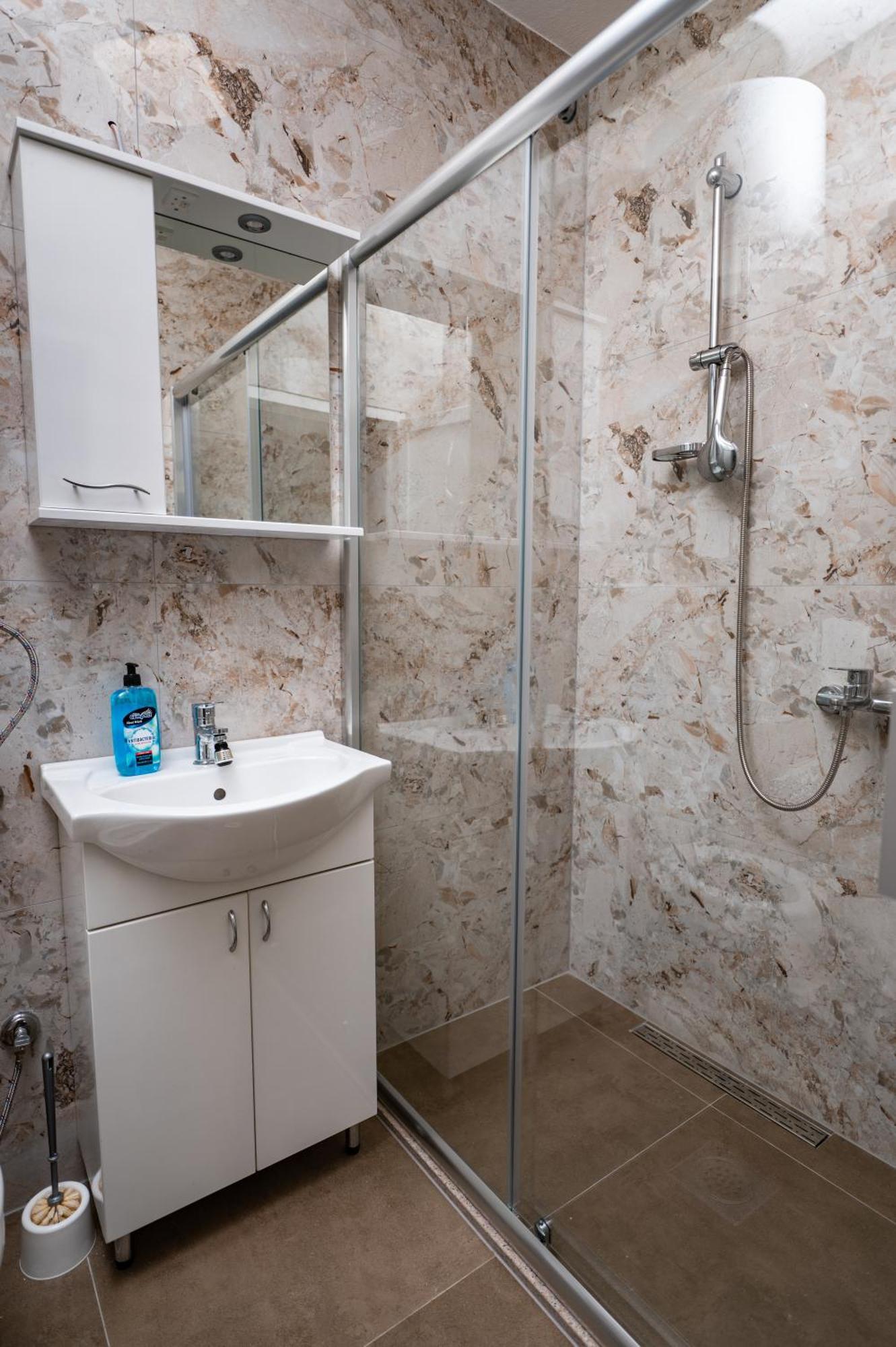 Apartmani Kaan Podgorica Esterno foto