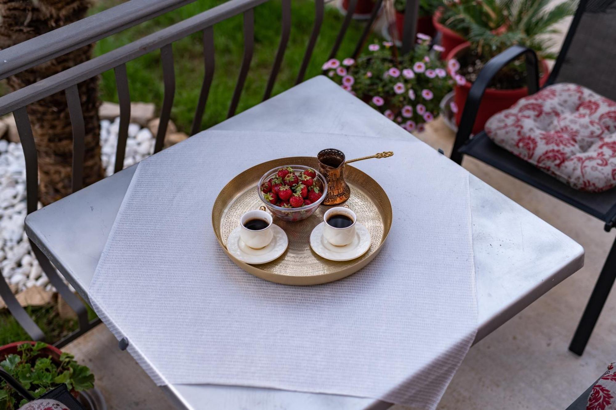 Apartmani Kaan Podgorica Esterno foto
